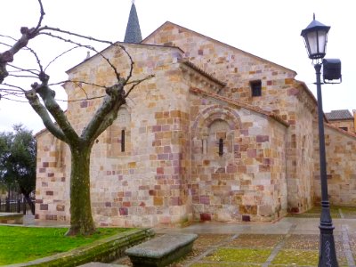 Zamora - Iglesia de San Cipriano 01
