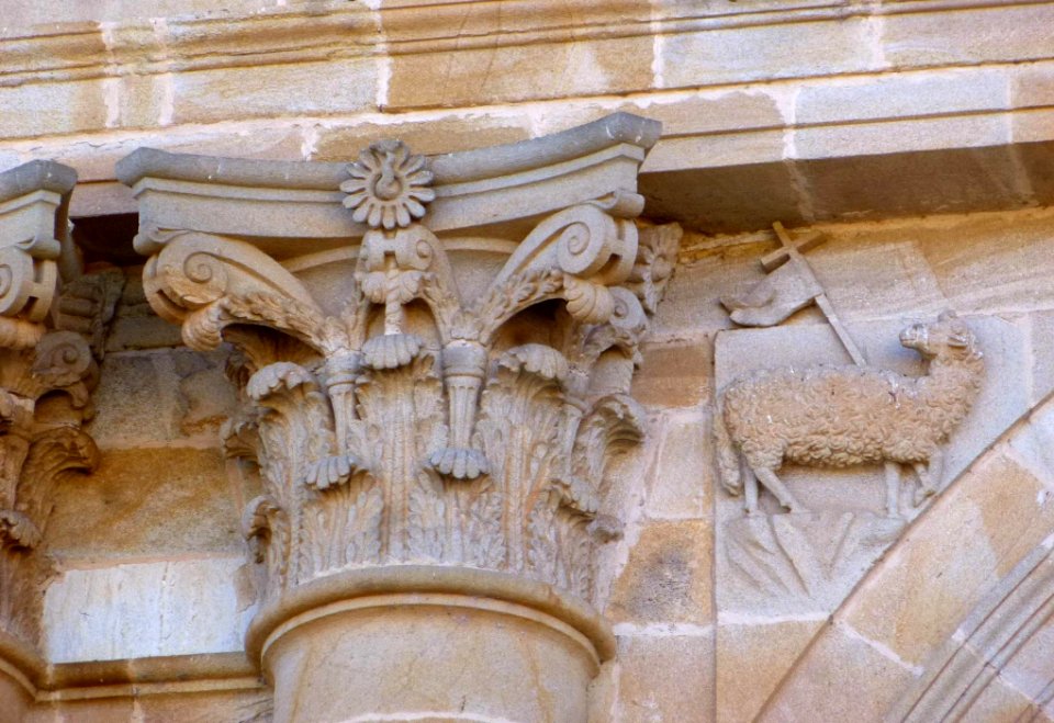 Zamora - Catedral, portada principal neoclásica 3