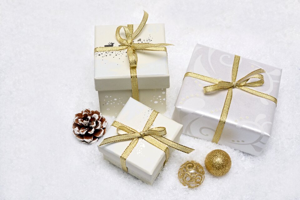 Gift surprise grinding