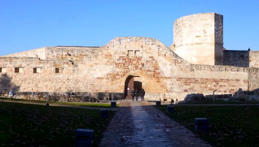 Zamora - Castillo 30