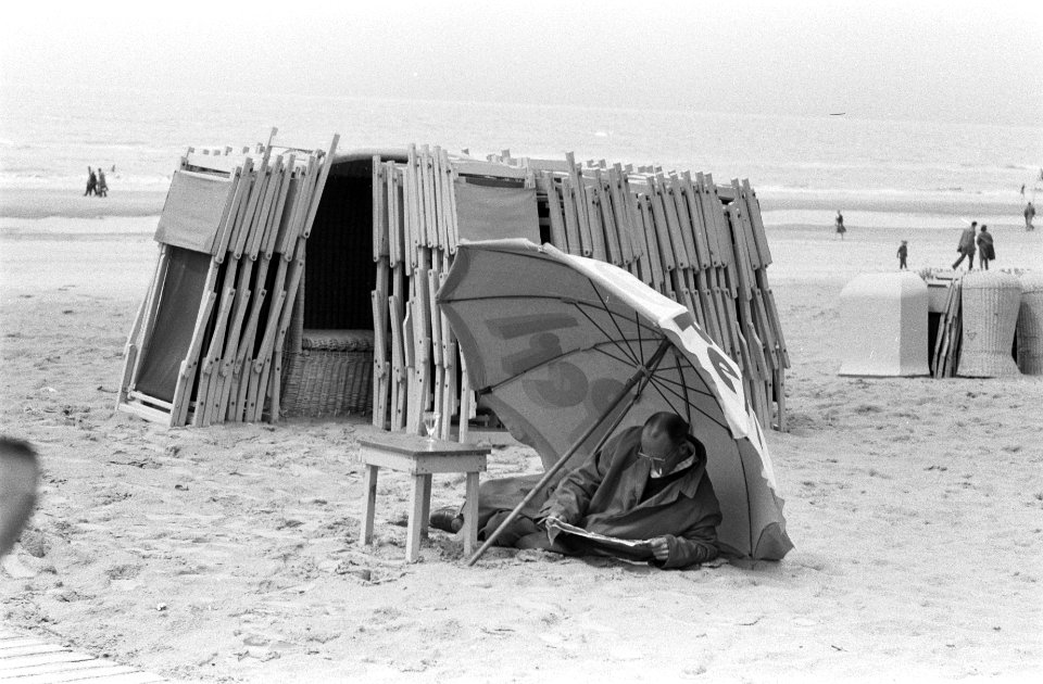 Zandvoort 16 Juli . Slecht weer, Bestanddeelnr 912-7426