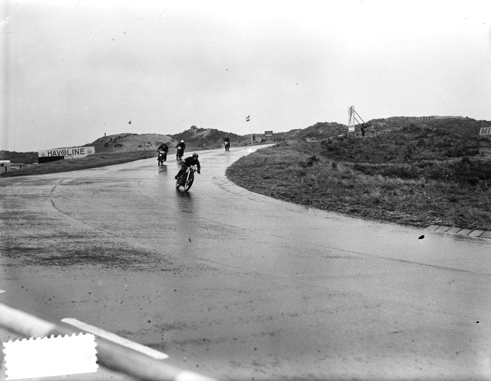 Zandvoort auto en motorraces , strijd 125cc motoren, Bestanddeelnr 906-6225