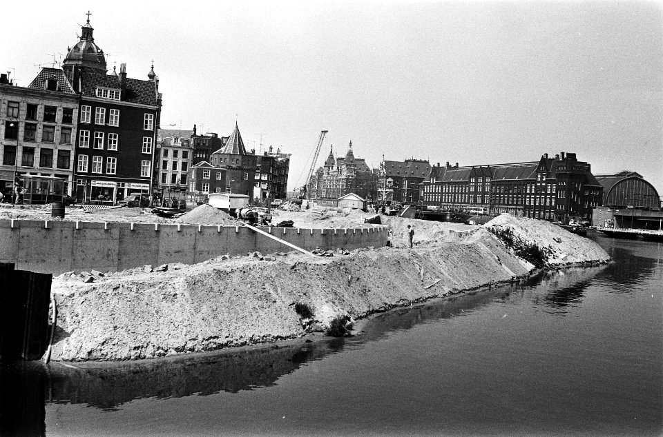 Zandwal langs de Prins Hendrikkade, Bestanddeelnr 930-3247