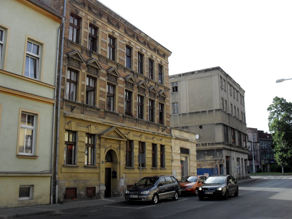 Zanedbaný dům u Červeného kostela