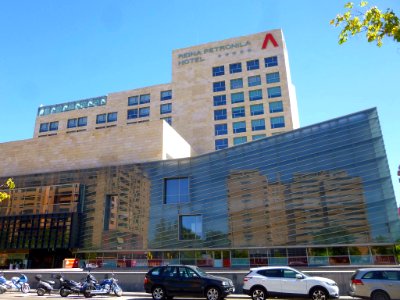 Zaragoza - Complejo Aragonia - Hotel Reina Petronila 3