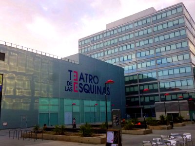 Zaragoza - Gerencia del SALUD y Teatro de las Esquinas 1
