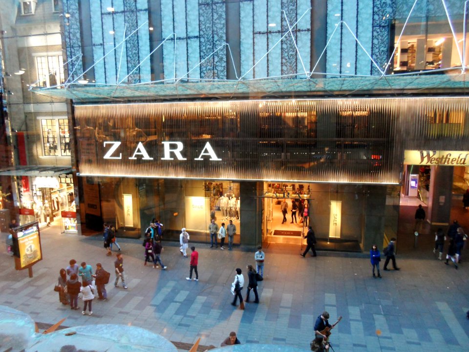 Zara Westfield Sydney 2013