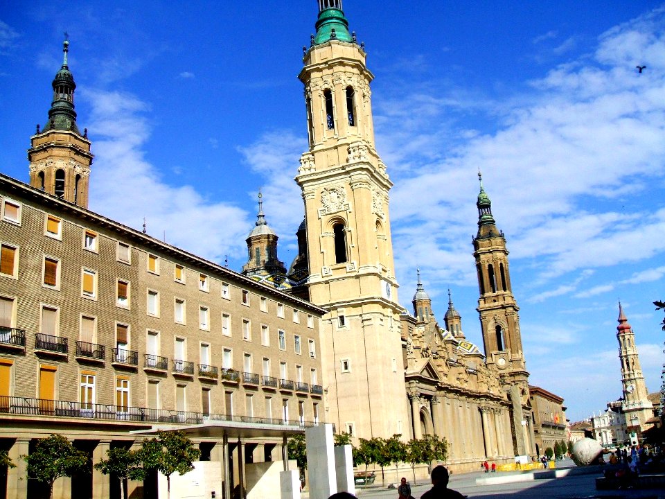 Zaragoza - Basilica del Pilar 01