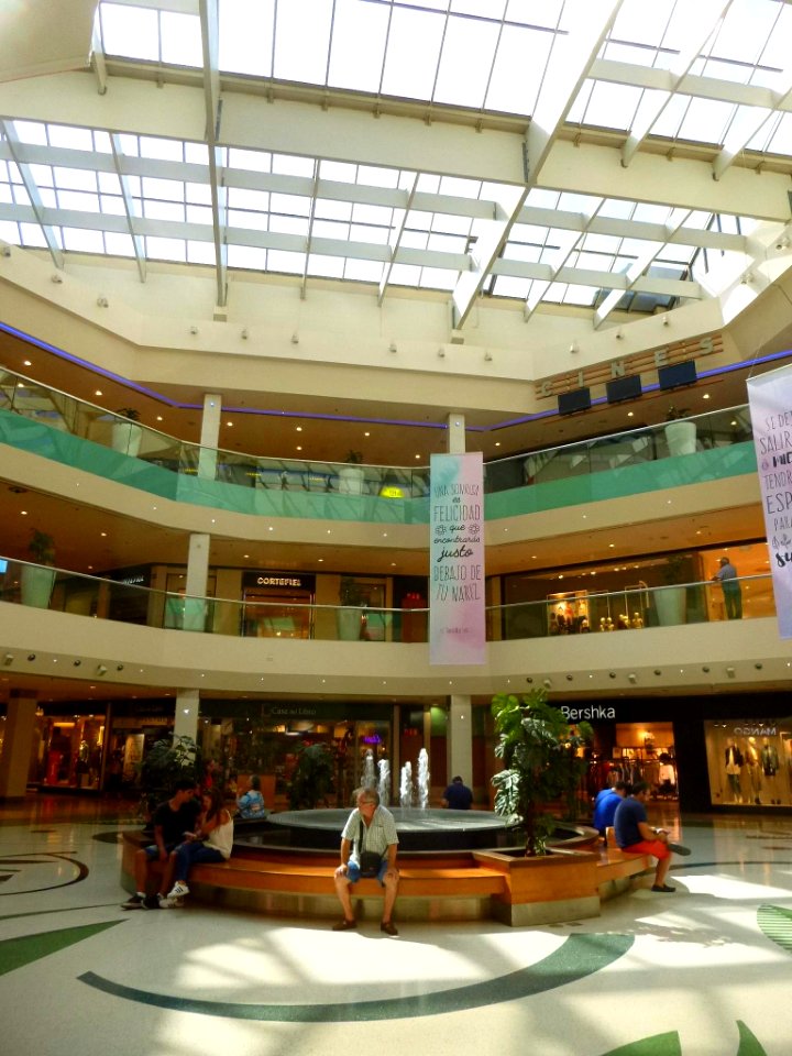 Zaragoza - Centro Comercial GranCasa 07