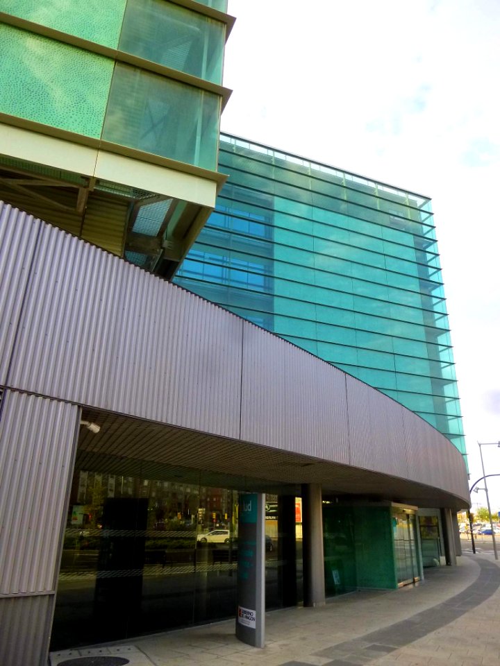 Zaragoza - Centro de Especialidades Médicas Inocencio Jiménez (Servicio Aragonés de Salud) 01