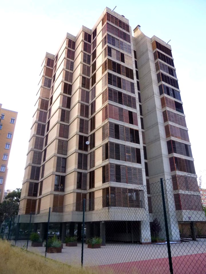 Zaragoza - bloques de apartamentos 14