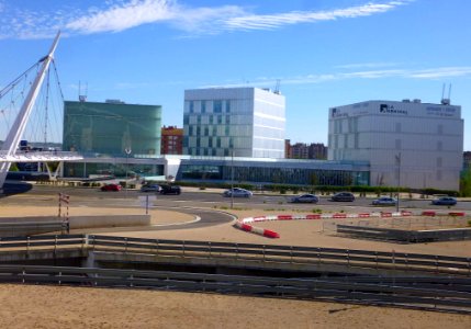 Zaragoza - Etopia Centro de Arte y Tecnología y Pasarela Milla Digital