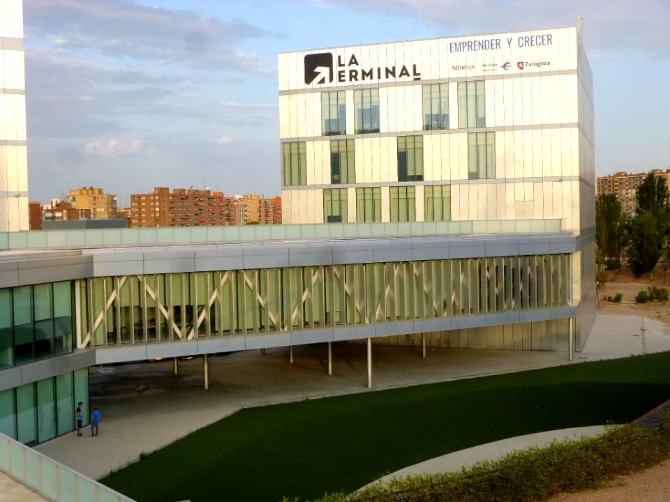 Zaragoza - Etopia Centro de Arte y Tecnología-La Terminal 5