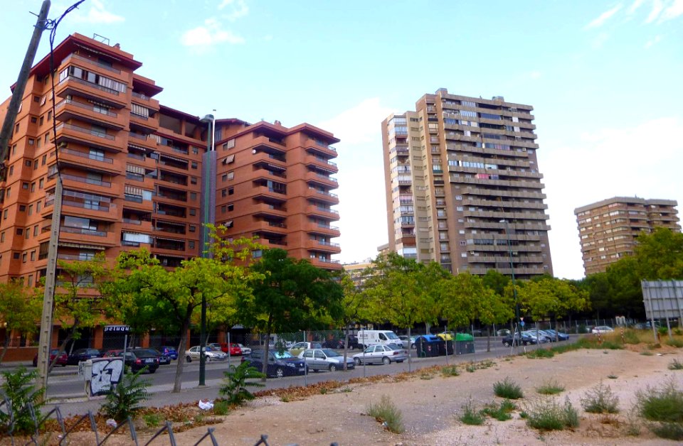 Zaragoza - bloques de apartamentos 16