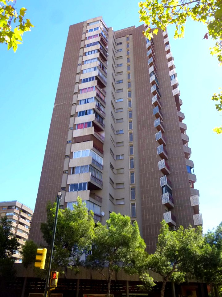 Zaragoza - bloques de apartamentos 22