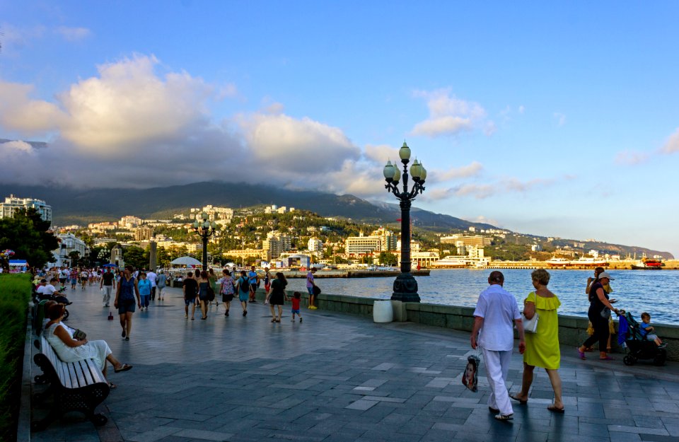 Yalta. View of the city embankment (2020) (1)