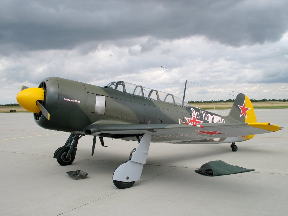 Yakovlev yak-11 za patrika i luisu