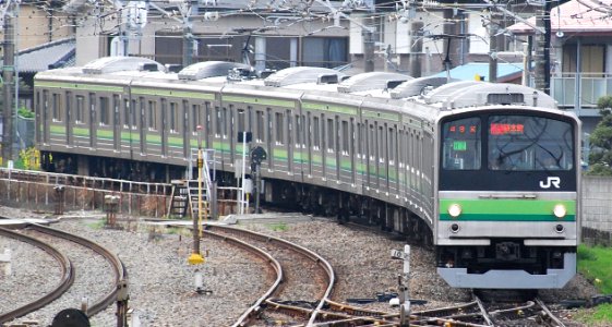 Yokohama line 205kei Rapid photo