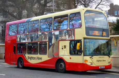 YN05 GZH at Old Steine, Brighton, on Route 24 to Hollingbury (5 April 2015)