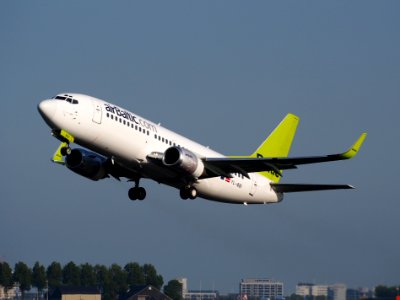 YL-BBI Air Baltic Boeing 737-33A(WL) - cn 27454 takoff from Schiphol (AMS - EHAM), The Netherlands, 17may2014, pic-1