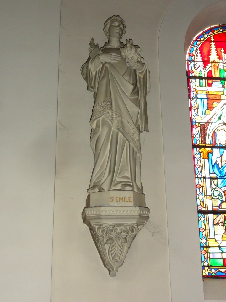 Yerville (Seine-Mar.) église, statue 02 Saint Émile