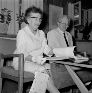 Yitzhak Ben Zvi, de tweede president van Israel van 1952 tot 1963, en zijn echtg, Bestanddeelnr 255-4236