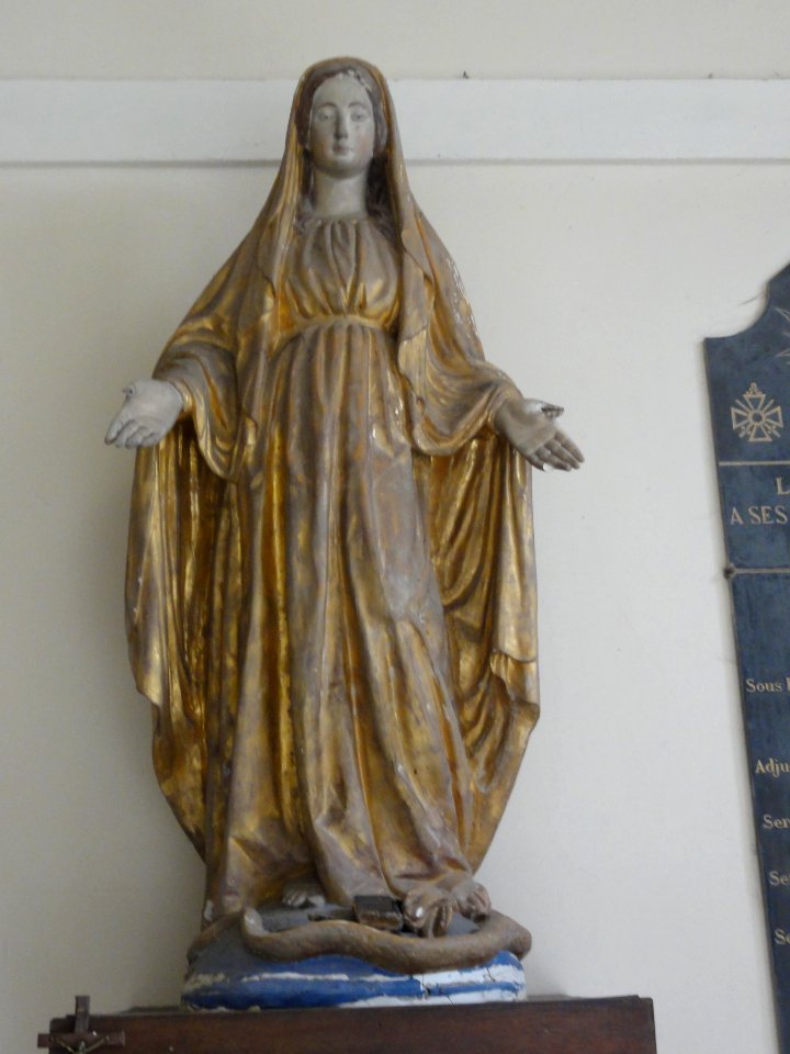 Yerville (Seine-Mar.) église, statue 19 Sainte Vierge au serpent