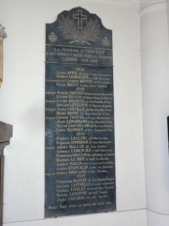Yerville (Seine-Mar.) église, plaque mémorial de guerre A