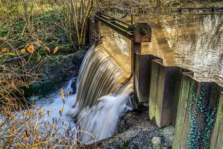 Brown water flow photo