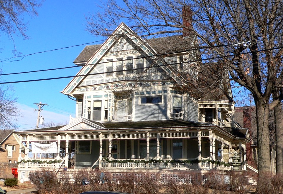 Yates house (Lincoln, Nebraska) from SW 1