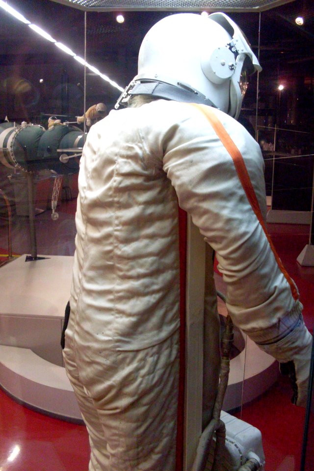 Yastreb space suit (MMA 2011) (4)