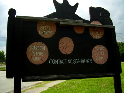 YatesHighSign1