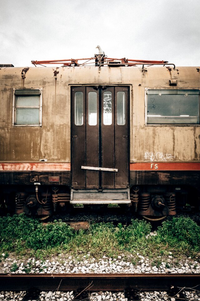 Metal rock travel