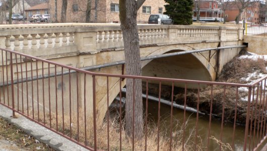Yankton Pine Street Bridge from NW