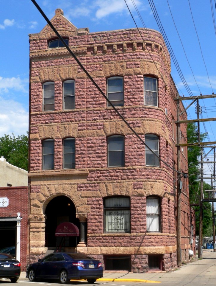Yankton, SD, 214 W 3rd St from SSE 1