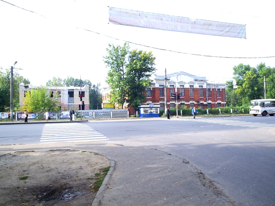 Yaroslavl October Avenue 002