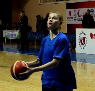 Yuliya Chaykovskaya 05