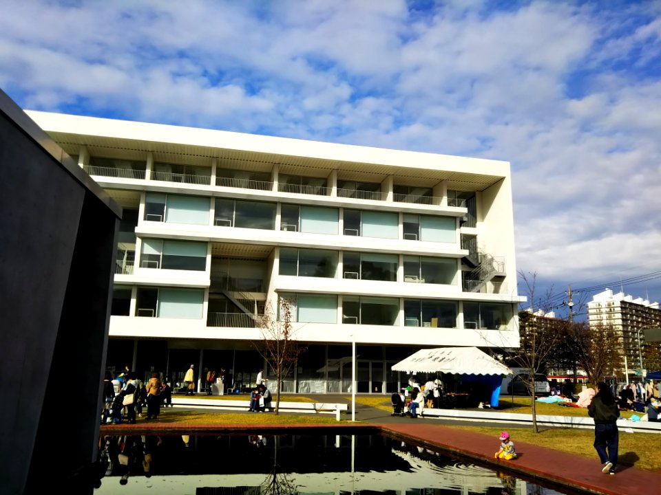 Yokohama-City-Univ-KanazawaHakkei-YCUSquare-2018110301