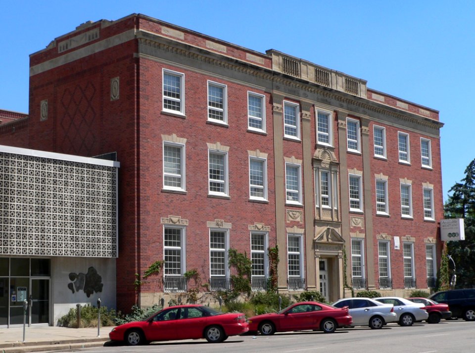YWCA (Lincoln, Nebraska) from SW 1