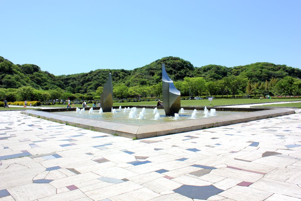 Yokosuka Municipal Cemetery 1