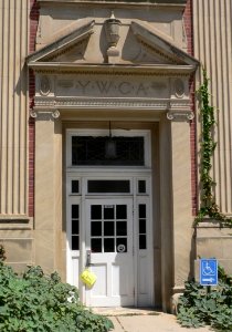 YWCA (Lincoln, Nebraska) S door