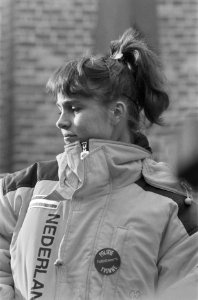 Yvonne van Gennip gehuldigd in Haarlem na behalen drie gouden medailles op de Ol, Bestanddeelnr 934-2015