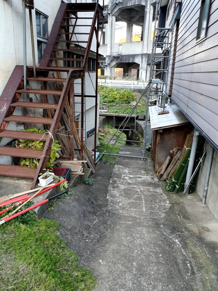 Yuzawa onsen street near skiing front 5