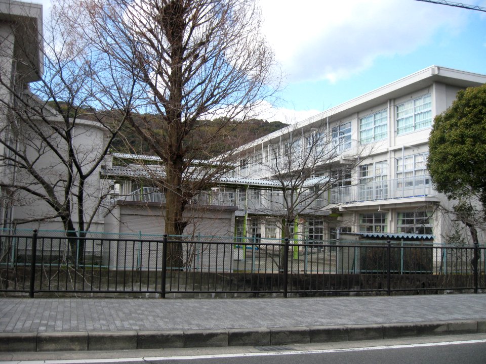 Yawata elementary school