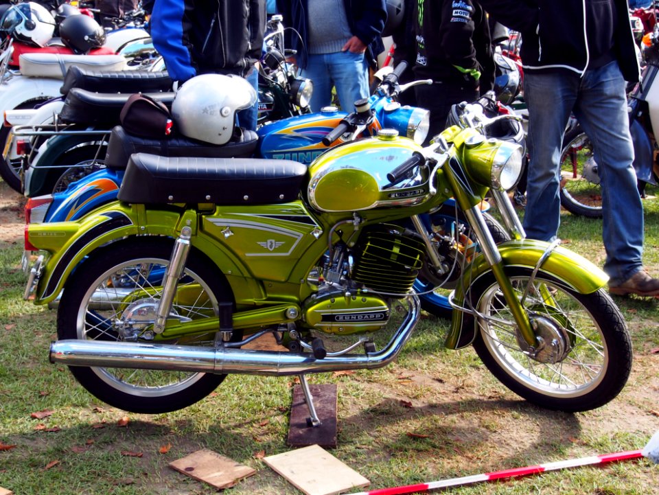 Yellow-green Zundapp