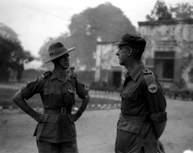 Y-Brigade in Palembang. De Britse commandant luitenant-kolonel Wills van de 4th…, Bestanddeelnr 10323