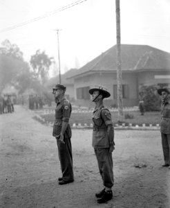 Y-Brigade in Palembang. Hoofdkwartier. Wisseling van de Wacht op de benteng. Lui, Bestanddeelnr 10331