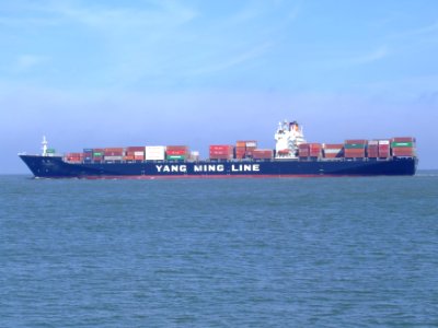 YM Prominence p6 Port of Rotterdam 08-Apr-2007