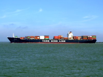 YM Prominence p5 Port of Rotterdam 08-Apr-2007
