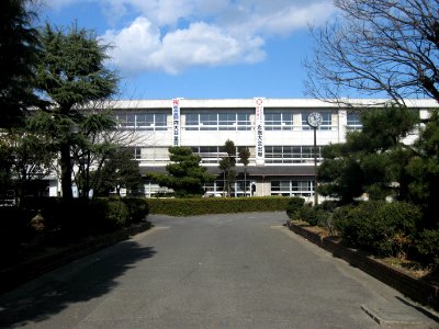 Yawata-shiritsu otokoya-madaisan junior high school